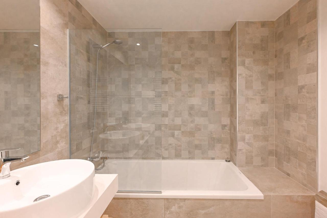 Seashell Infinity Luxury Apartment Estepona Exteriör bild